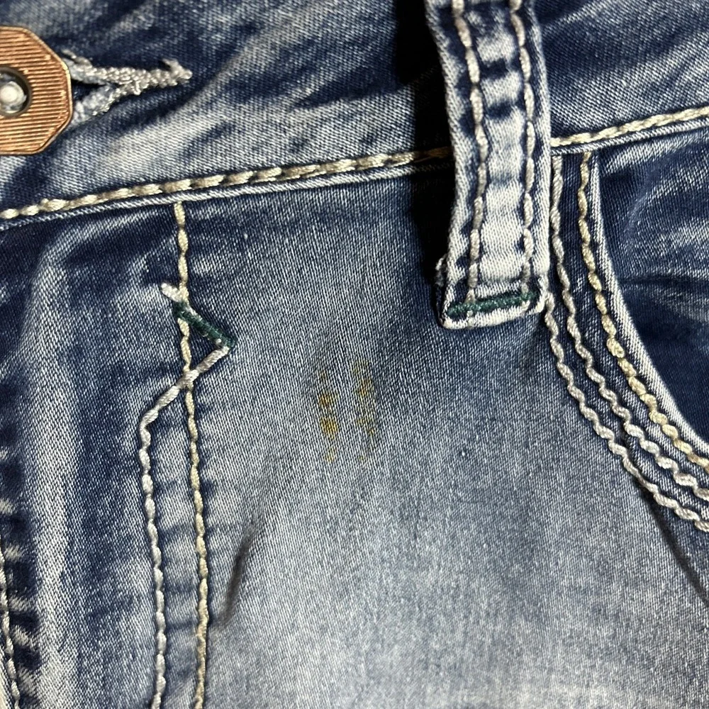 CATO Embroidered Pockets Blue Denim Jeans‎ Size 16W Womens